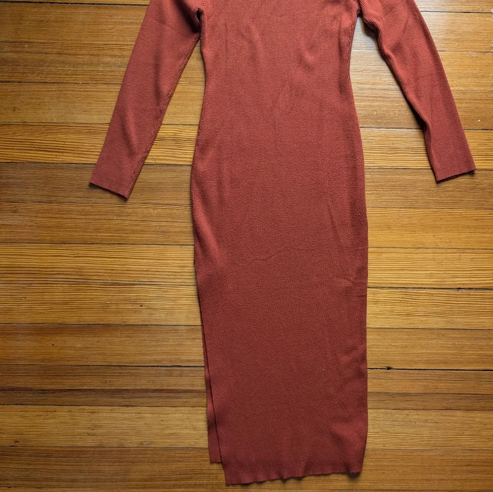Orange Ribbed Knit Dress - Picture 10 of 10